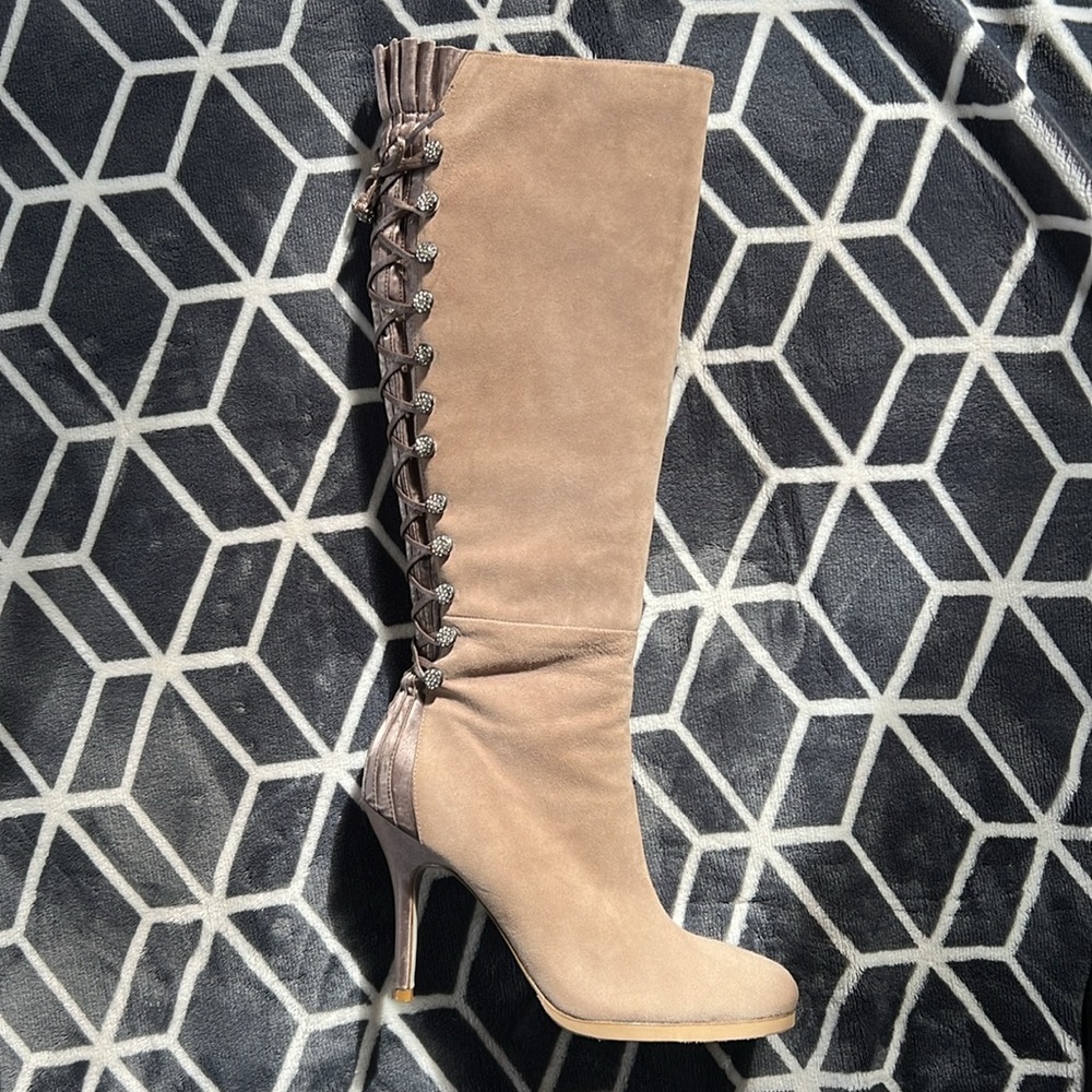 NWOT BOURNE BOOTS UK Designer Bejeweled Lace Up Satin & Suede Tan Sz EU37, US6.5 - Picture 4 of 15